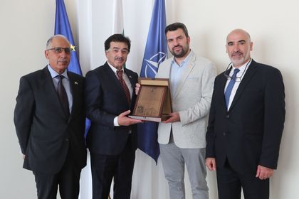 Foreign Minister Georg Georgiev Receives Delegation of Graduates of Bulgarian Universities from the Hashemite Kingdom of Jordan 